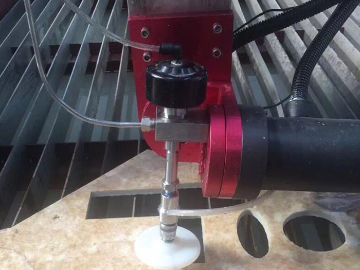 工業(yè)冷水機